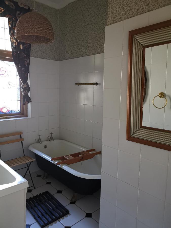 Drakensberg Bush Lodge And Backpackers Winterton Bagian luar foto