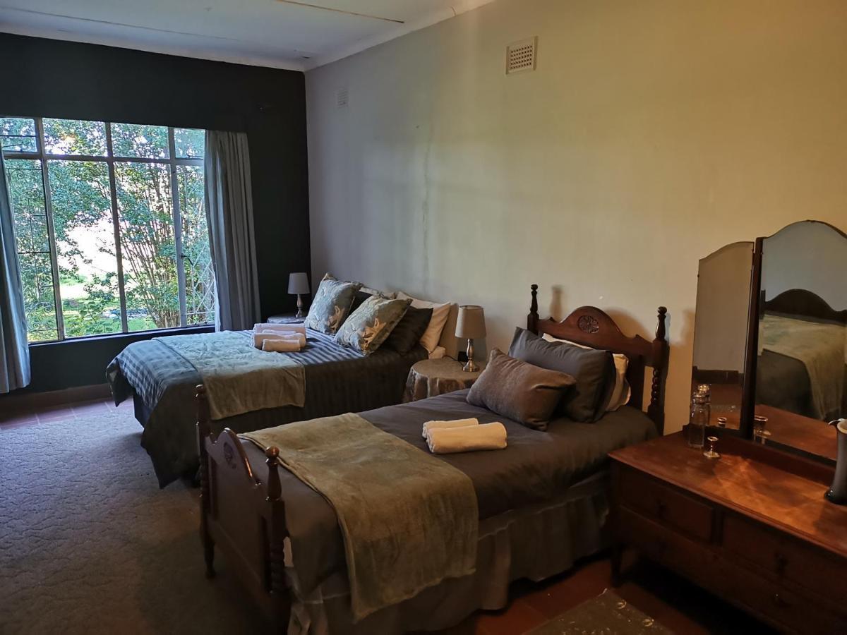 Drakensberg Bush Lodge And Backpackers Winterton Bagian luar foto