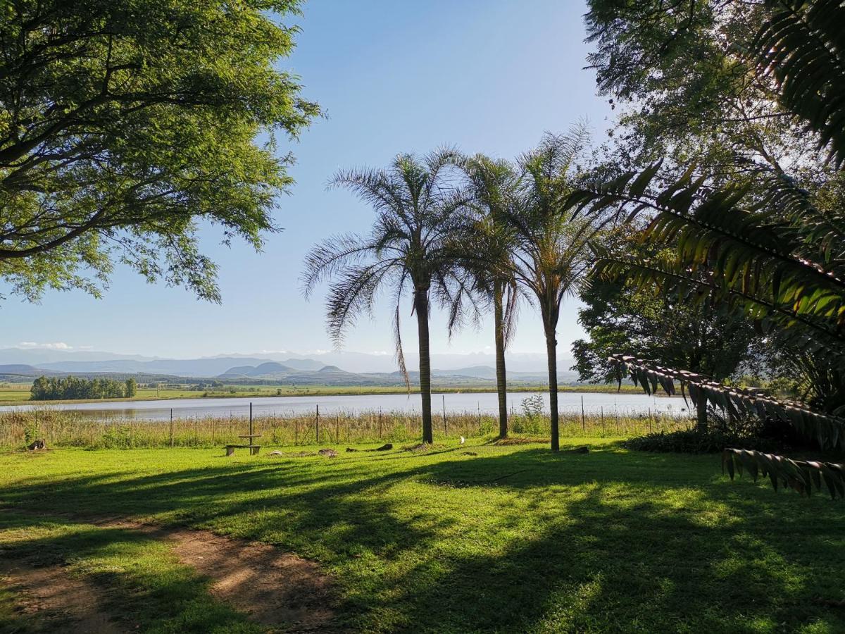 Drakensberg Bush Lodge And Backpackers Winterton Bagian luar foto